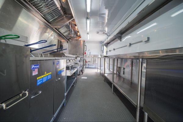 Double cookline kitchen