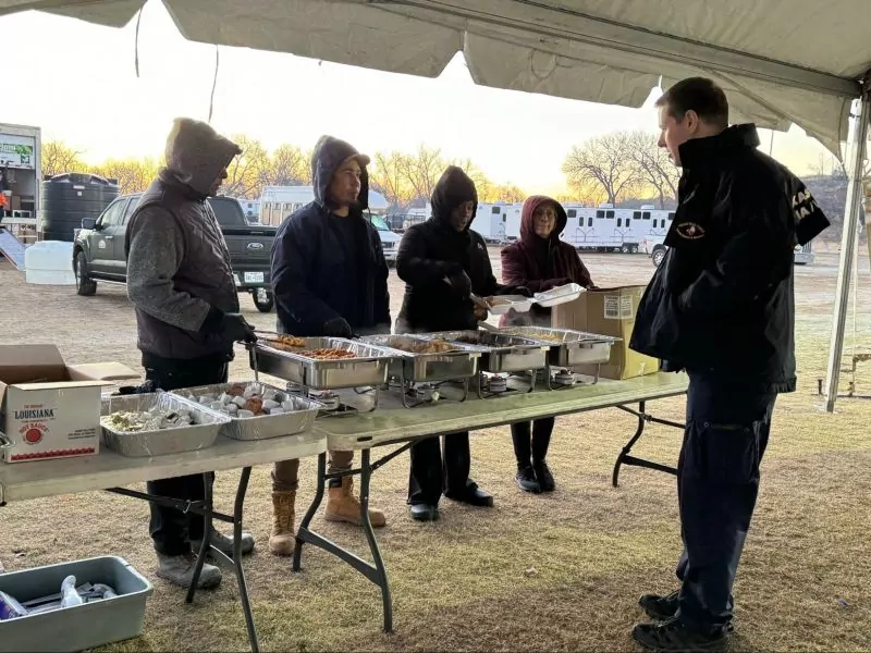 Large‑scale, rapid‑response food service for outdoor events and festivals.